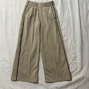 Zara Girls Size 6 Tan Wide-Leg Sweat Pants with Black Trim Cozy Comfy Neutral